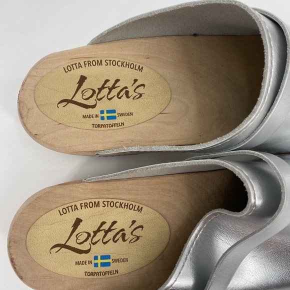 Lotta From Stockholm Silver Leather Clogs - Picture 4 of 12